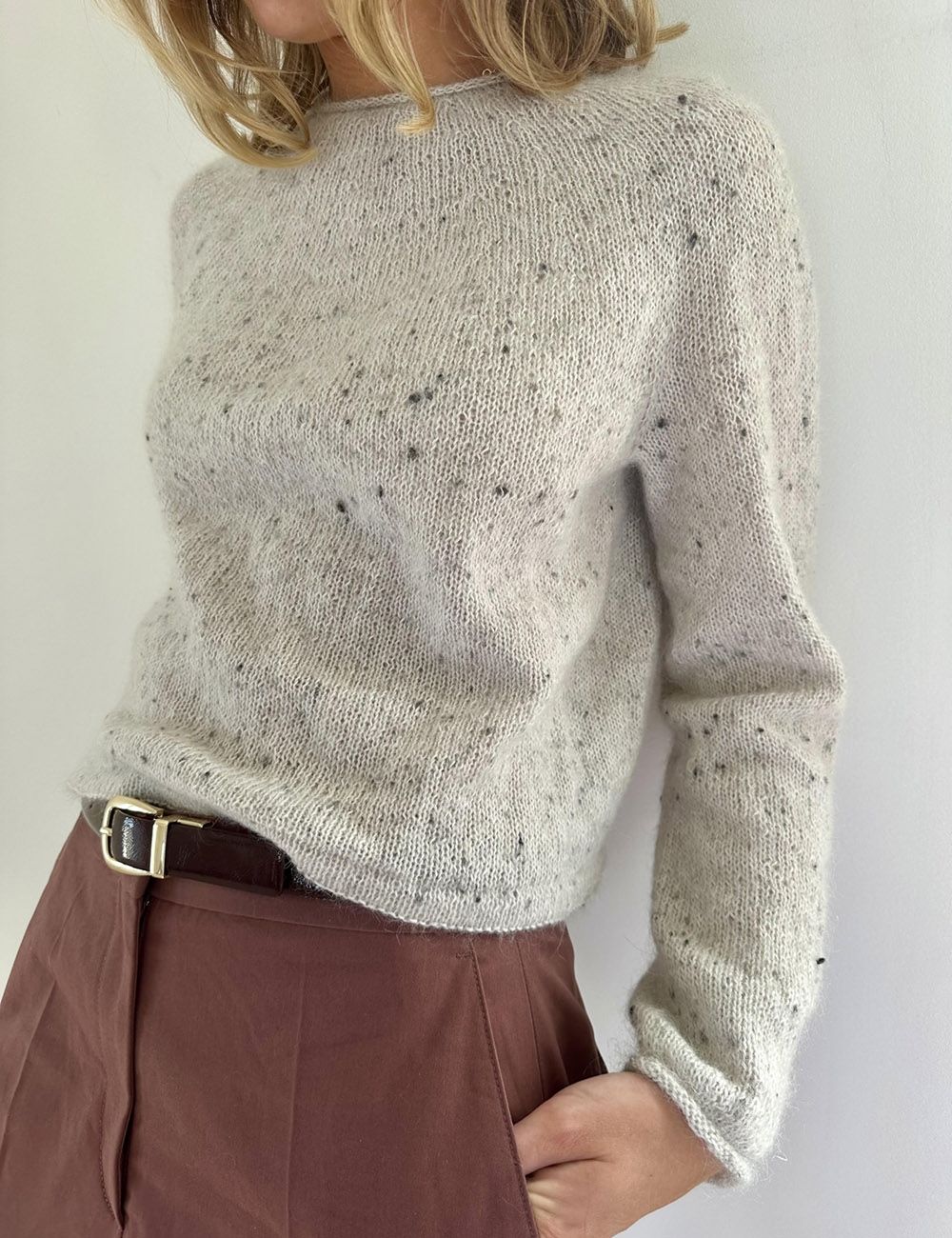 Le Knit Plain Yoke Blouse